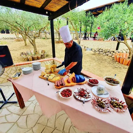 Parco Morello Piano Terra Hotel 3*